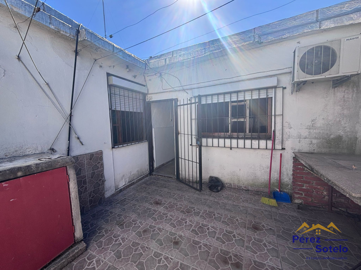 Apartamento ID.736 - Alquiler apartamento, 2 dormitorios, PATIO Y COCHERA. Aires Puros