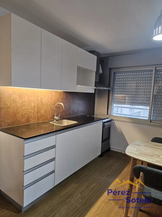 Apartamento ID.684 - Alquilo monoambiente semiamueblado. Malvin