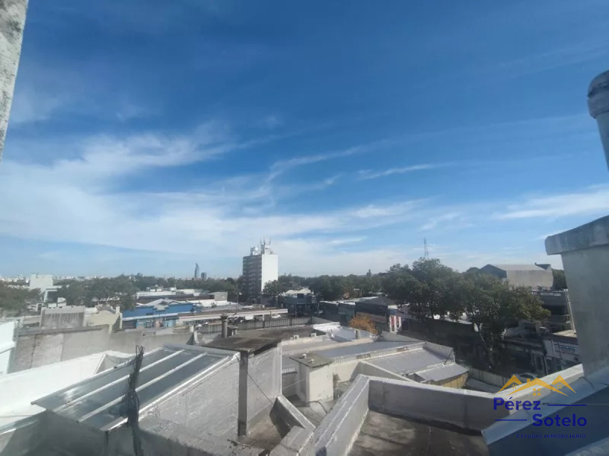 Apartamento ID.702 - Vendo apto de un dormitorio, con terraza. Jacinto vera