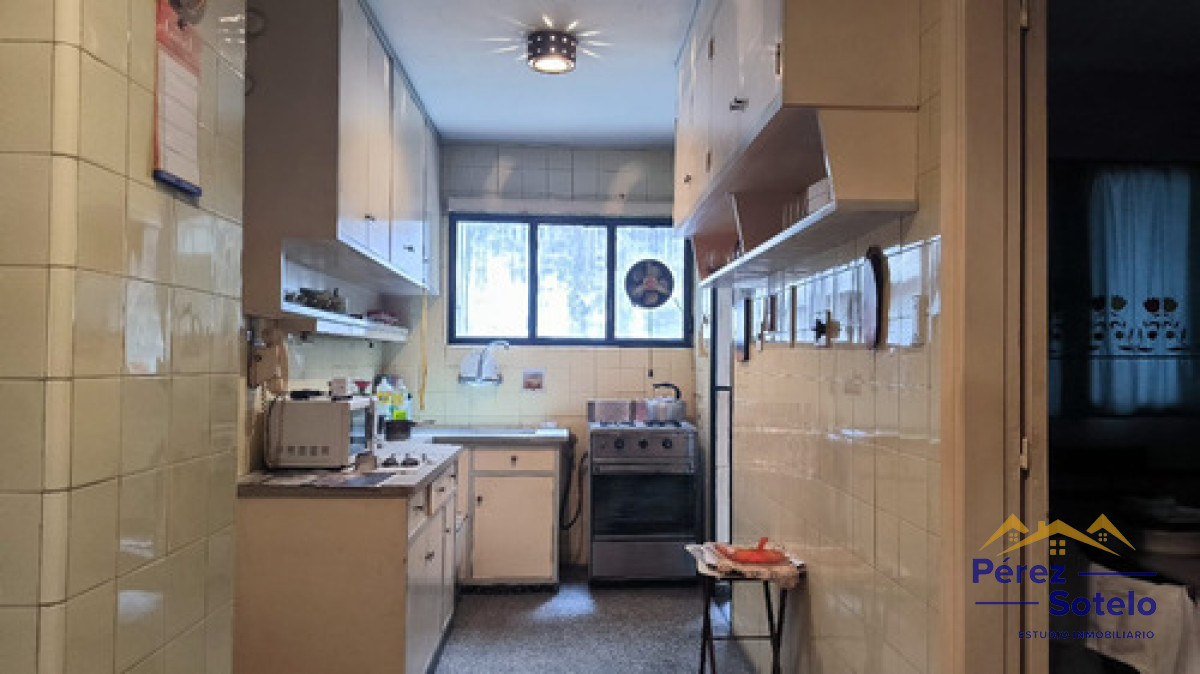 Apartamento ID.570 - Venta de Apartamento 3 dormitorios. Centro