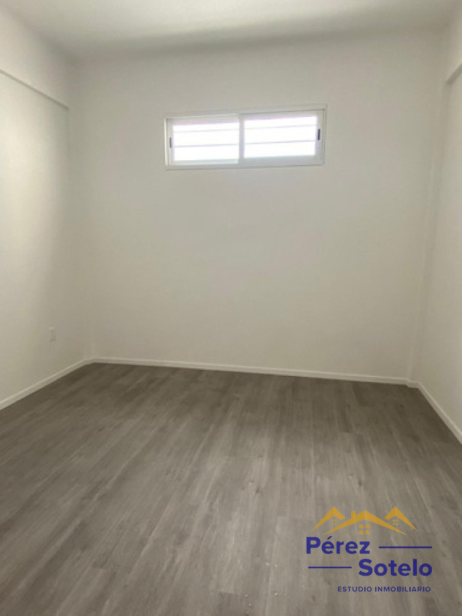 Apartamento ID.395 - Oportunidad! Apartamento 8 De Octubre Y Centenario 