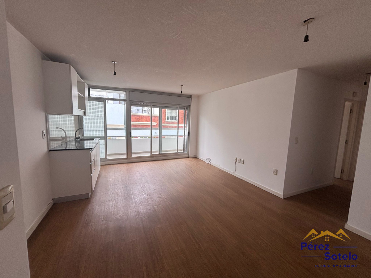 Apartamento ID.757 - Venta de apartamento. ZONA TRES CRUCES. Con cochera