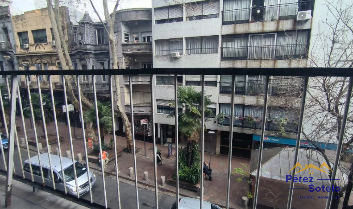 Apartamento ID.570 - Venta de Apartamento 3 dormitorios. Centro