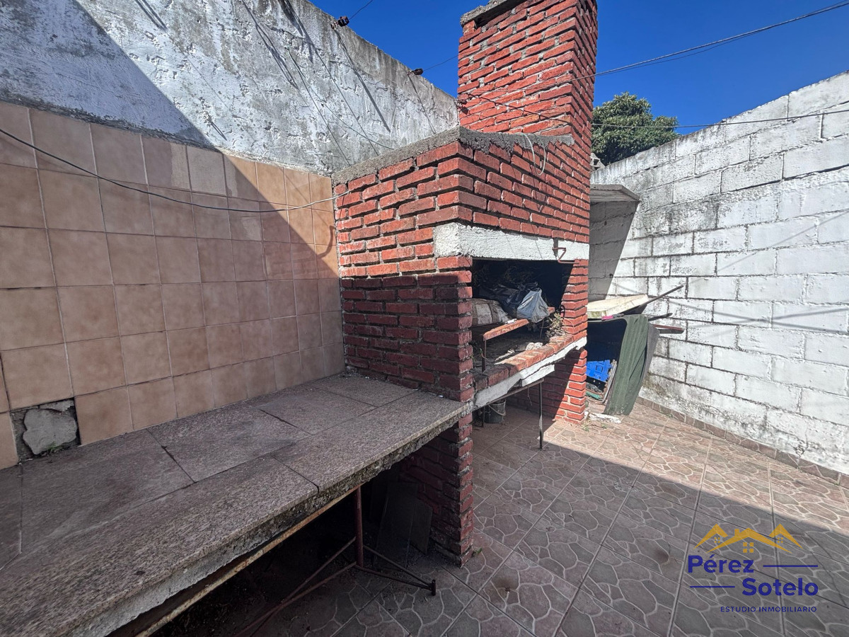 Apartamento ID.736 - Alquiler apartamento, 2 dormitorios, PATIO Y COCHERA. Aires Puros