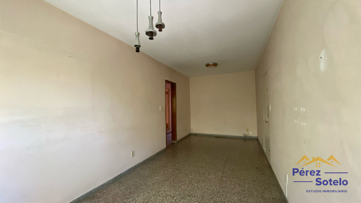 Apartamento ID.755 - Alquiler de apartamento en Aguada. 2 dormitorios