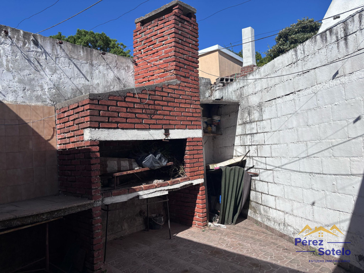 Apartamento ID.736 - Alquiler apartamento, 2 dormitorios, PATIO Y COCHERA. Aires Puros
