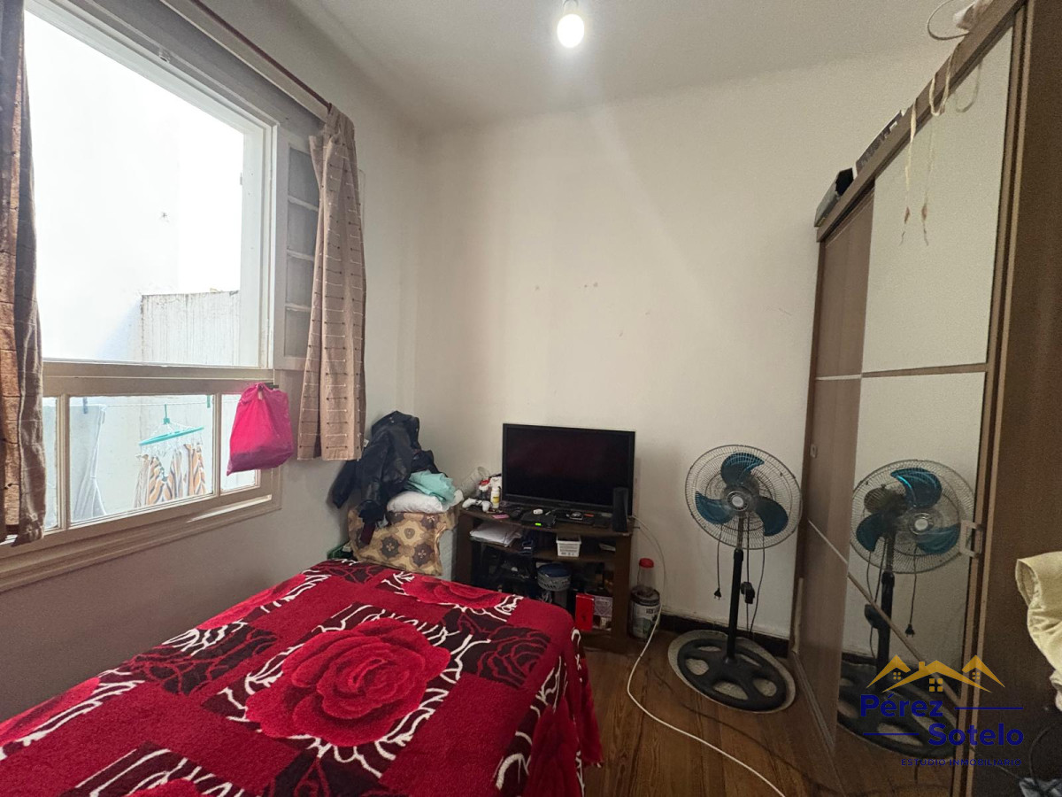 Apartamento ID.779 - Apartamento en Venta, Tres Cruces, con RENTA