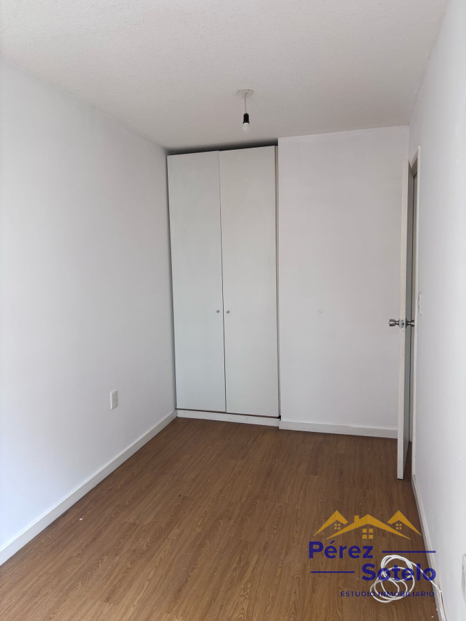 Apartamento ID.757 - Venta de apartamento. ZONA TRES CRUCES. Con cochera