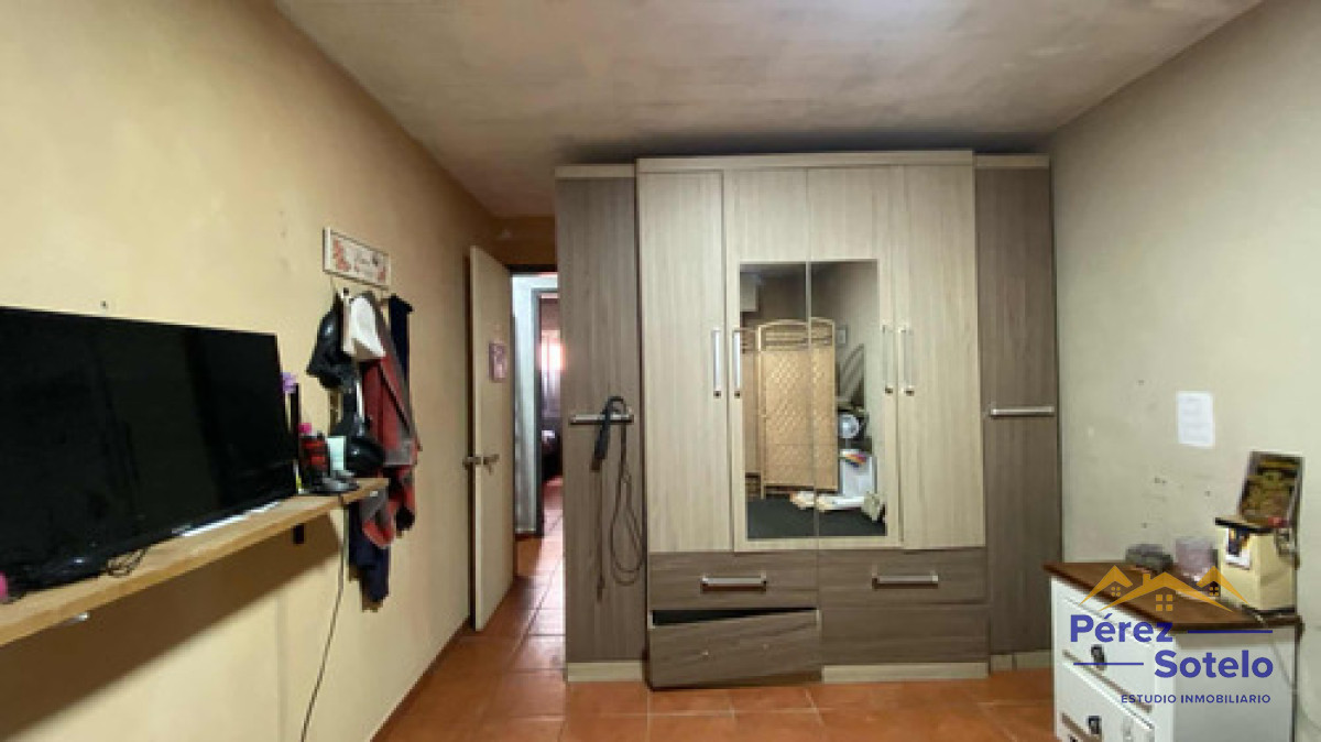 Apartamento ID.735 - VENTA  Apartamento Tres Cruces. Entrega USD15.000 Más Deuda