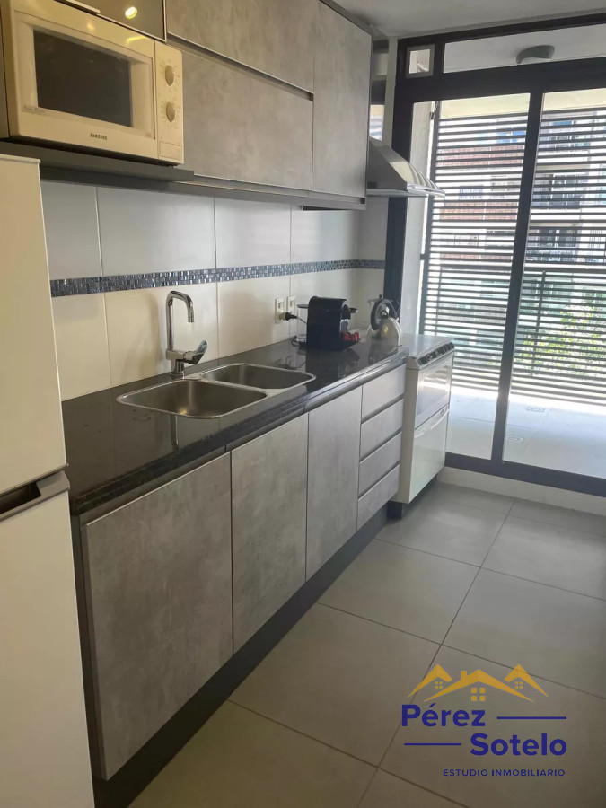 Apartamento ID.686 - Alquilo apto de un dormitorio amueblado, con cochera. Pocitos
