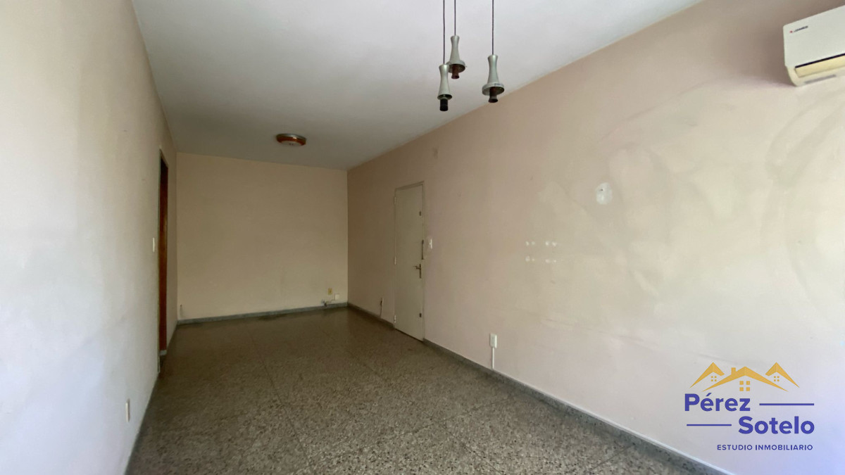 Apartamento ID.755 - Alquiler de apartamento en Aguada. 2 dormitorios