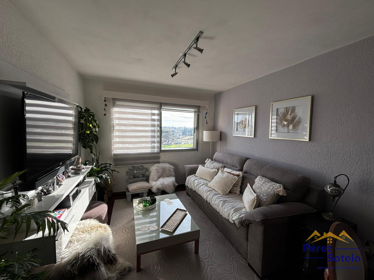 Apartamento ID.417 - Venta de Apartamento La Blanqueada. 2 Dormitorios