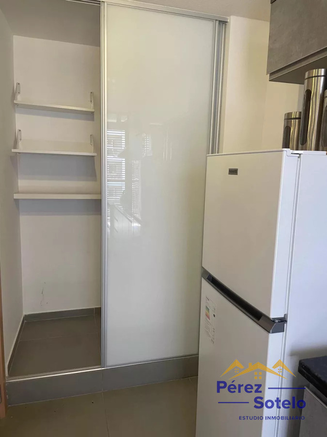 Apartamento ID.686 - Alquilo apto de un dormitorio amueblado, con cochera. Pocitos