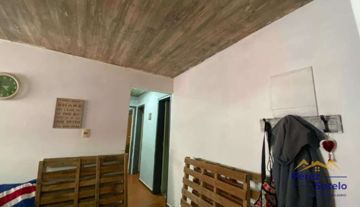 Apartamento ID.735 - VENTA  Apartamento Tres Cruces. Entrega USD15.000 Más Deuda
