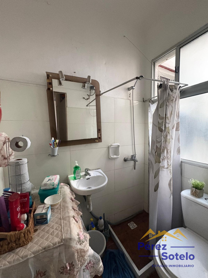 Apartamento ID.779 - Apartamento en Venta, Tres Cruces, con RENTA