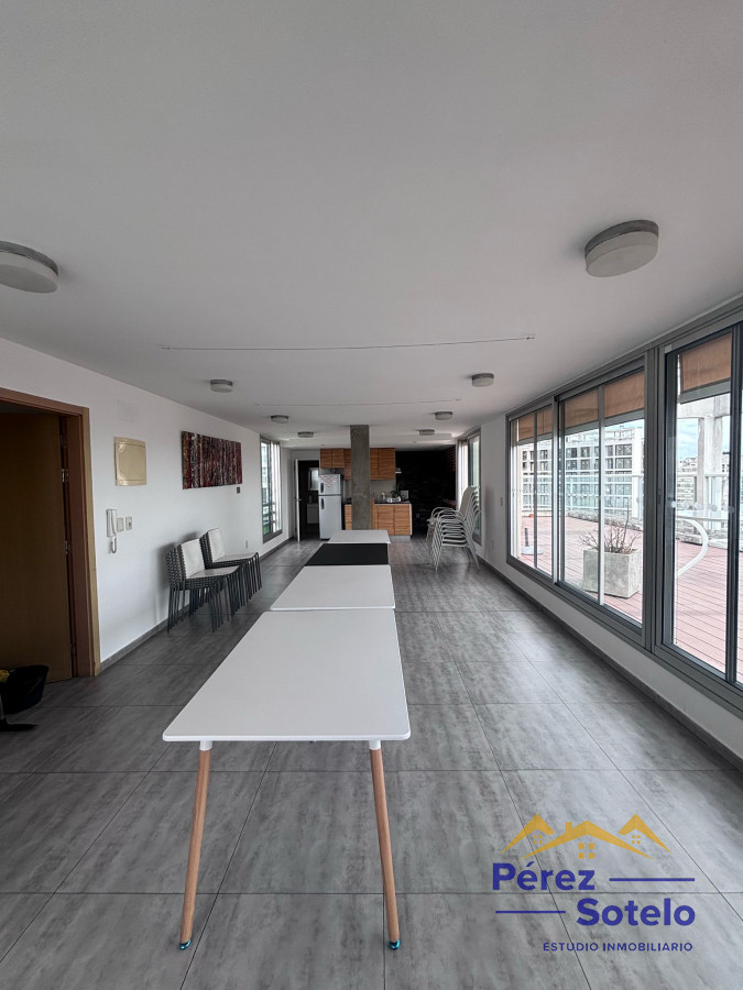 Apartamento ID.757 - Venta de apartamento. ZONA TRES CRUCES. Con cochera