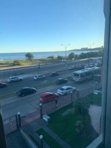 Vendo apto de 3 dormitorios, frente a playa Malvin