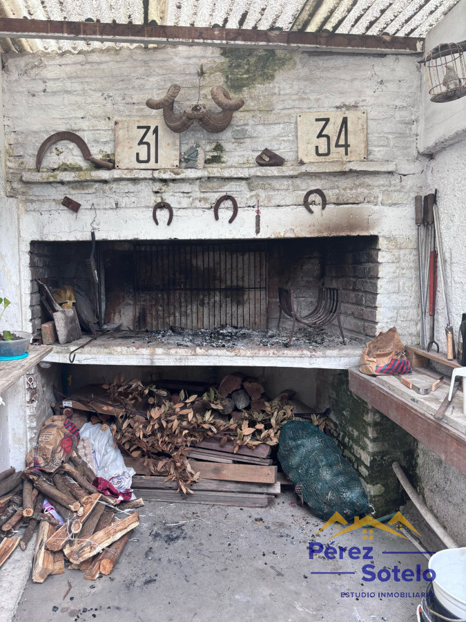 Casa ID.749 - ALQUILER: casa de 2 dormitorios, jardín, parrillero, cochera