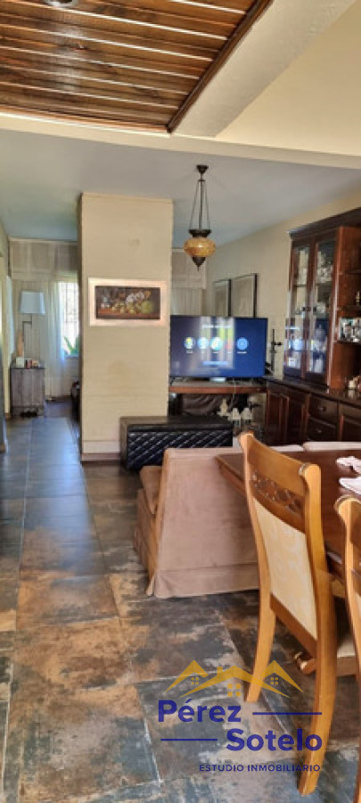 Casa ID.793 - Casa En Venta De 3 Dormitorios C/ Cochera En Carrasco Norte