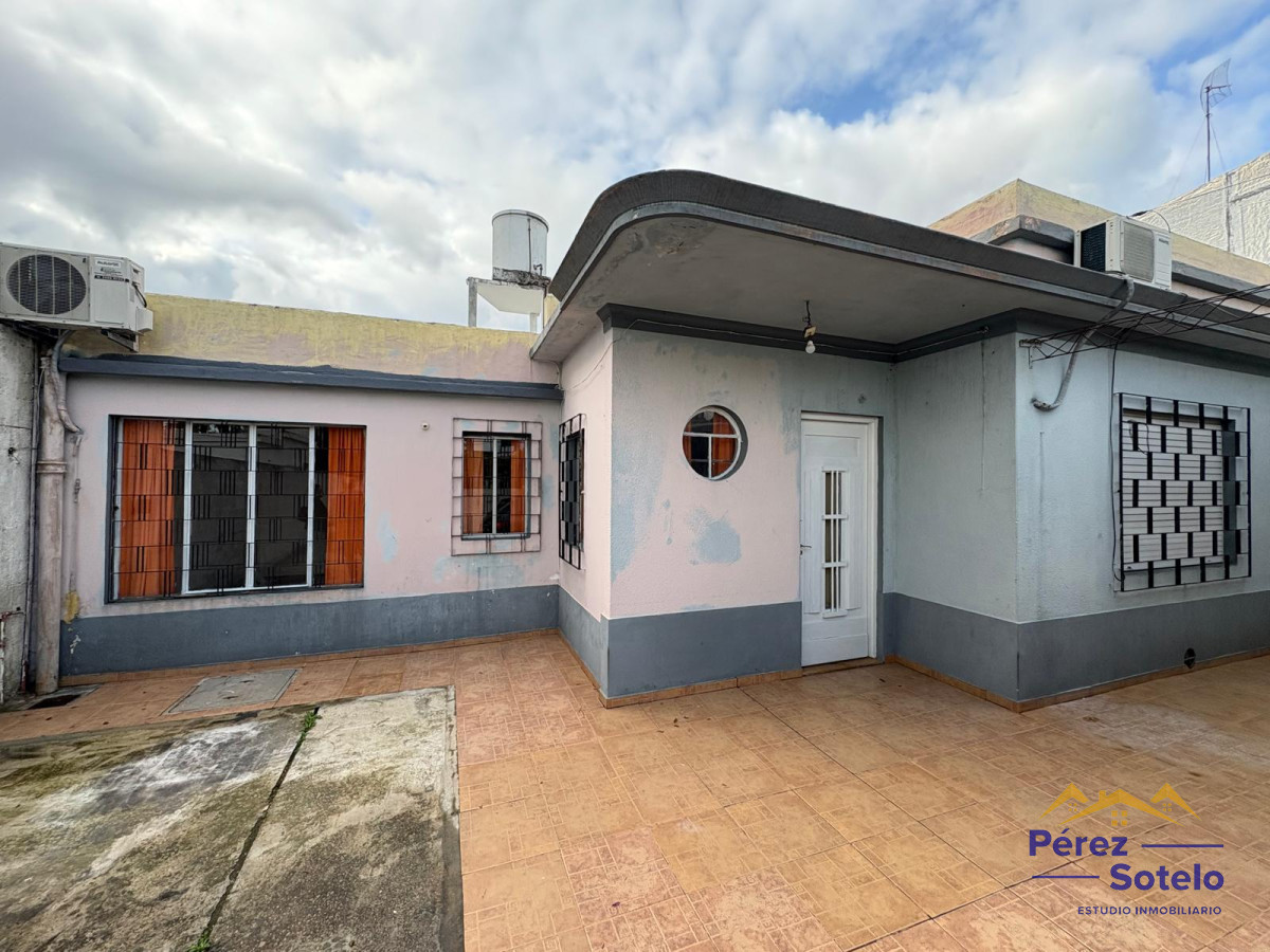 Casa ID.777 - Casa en Venta, Sayago, 2 dormitorios