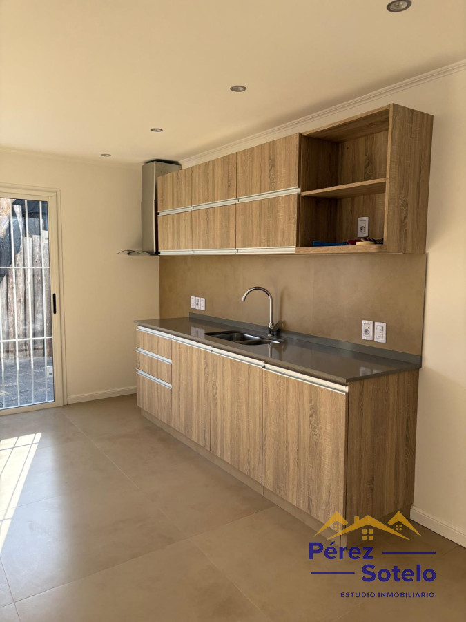 Casa ID.791 - Casa en venta a estrenar, Solymar. Gran terreno
