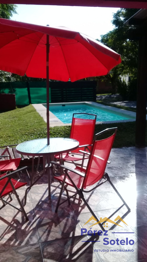 Casa ID.13 - Casa Con Piscina, A Una Cuadra De La Rambla De Colonia 