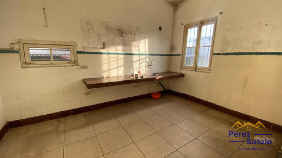 Casa ID.776 - Casa En Venta, Sayago. Sobre Avenida. Padrón Común 