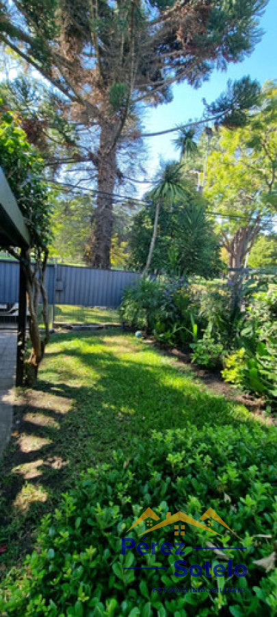 Casa ID.793 - Casa En Venta De 3 Dormitorios C/ Cochera En Carrasco Norte