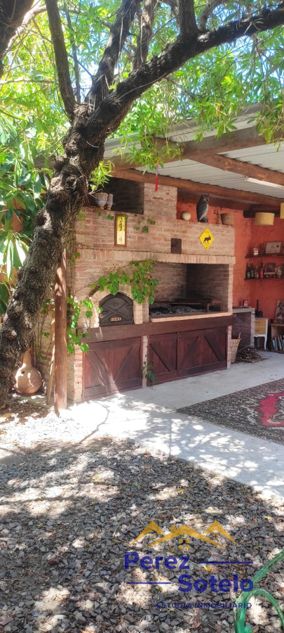 Casa ID.609 - Hermosa casa de 2 plantas en Brazo Oriental
