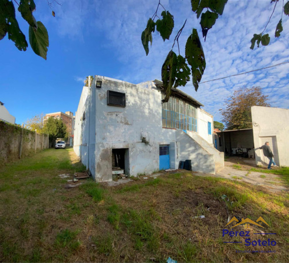 Casa ID.776 - Casa En Venta, Sayago. Sobre Avenida. Padrón Común 