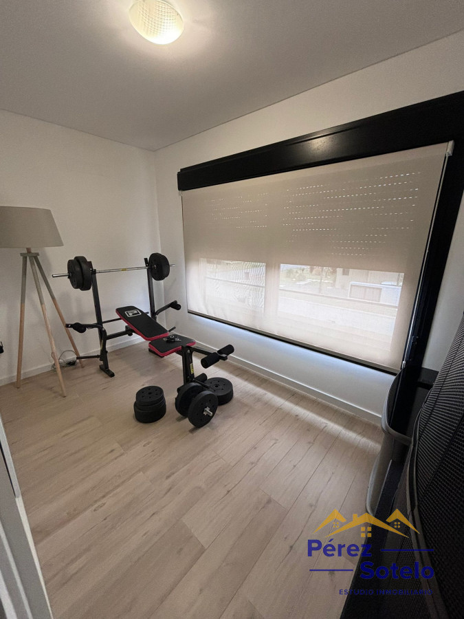 Casa ID.716 - Hermosa casa a la venta en Barrio Privado