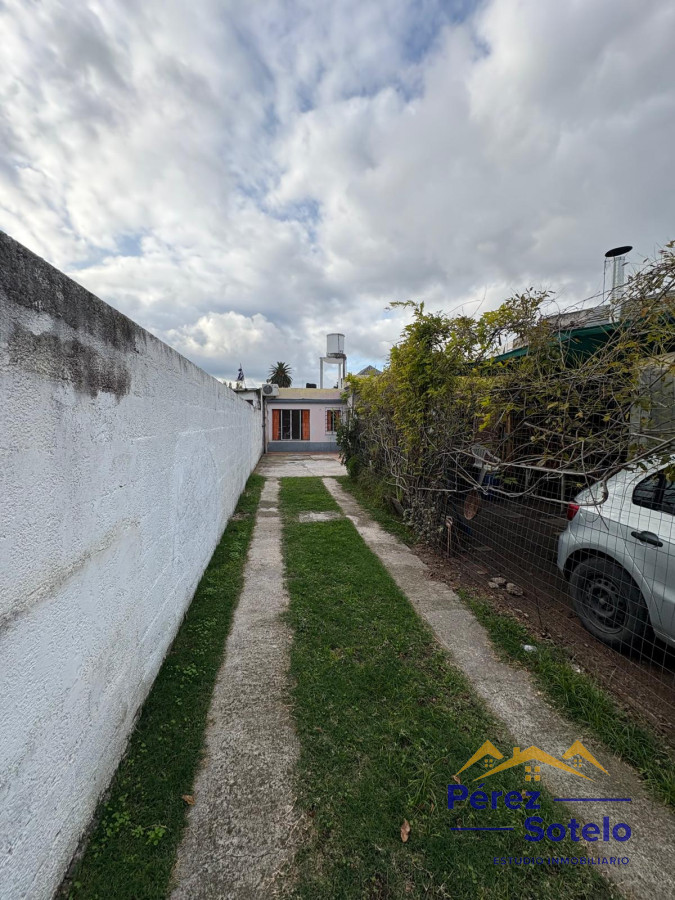 Casa ID.777 - Casa en Venta, Sayago, 2 dormitorios