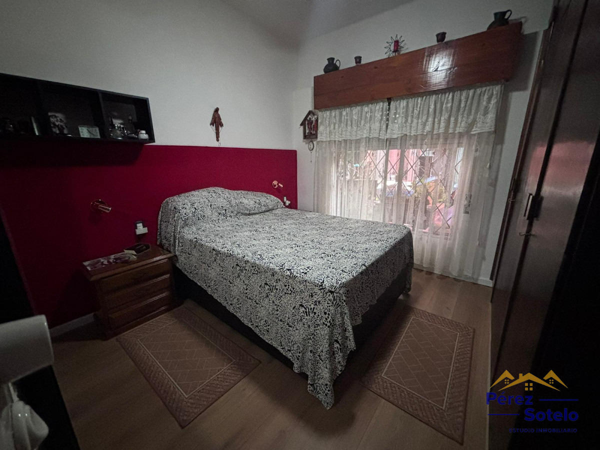 Casa ID.713 - Casa en VENTA, con piscina climatizada + apartamento al fondo 