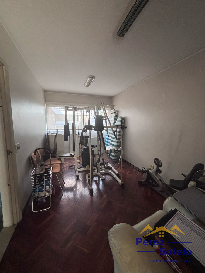 Casa ID.764 - Espectacular casa en VENTA. Nuevo Centro. 4 dormitorios, gran superficie