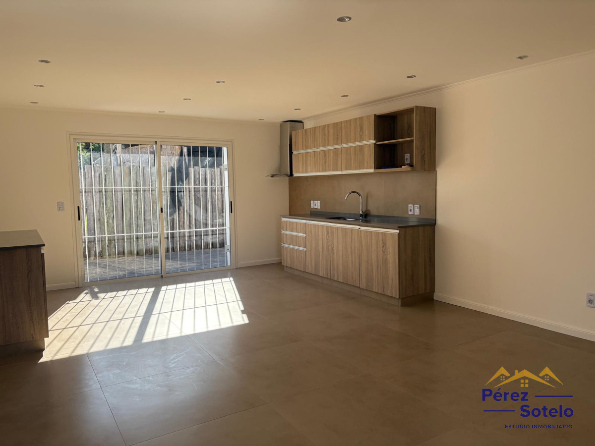 Casa ID.791 - Casa en venta a estrenar, Solymar. Gran terreno