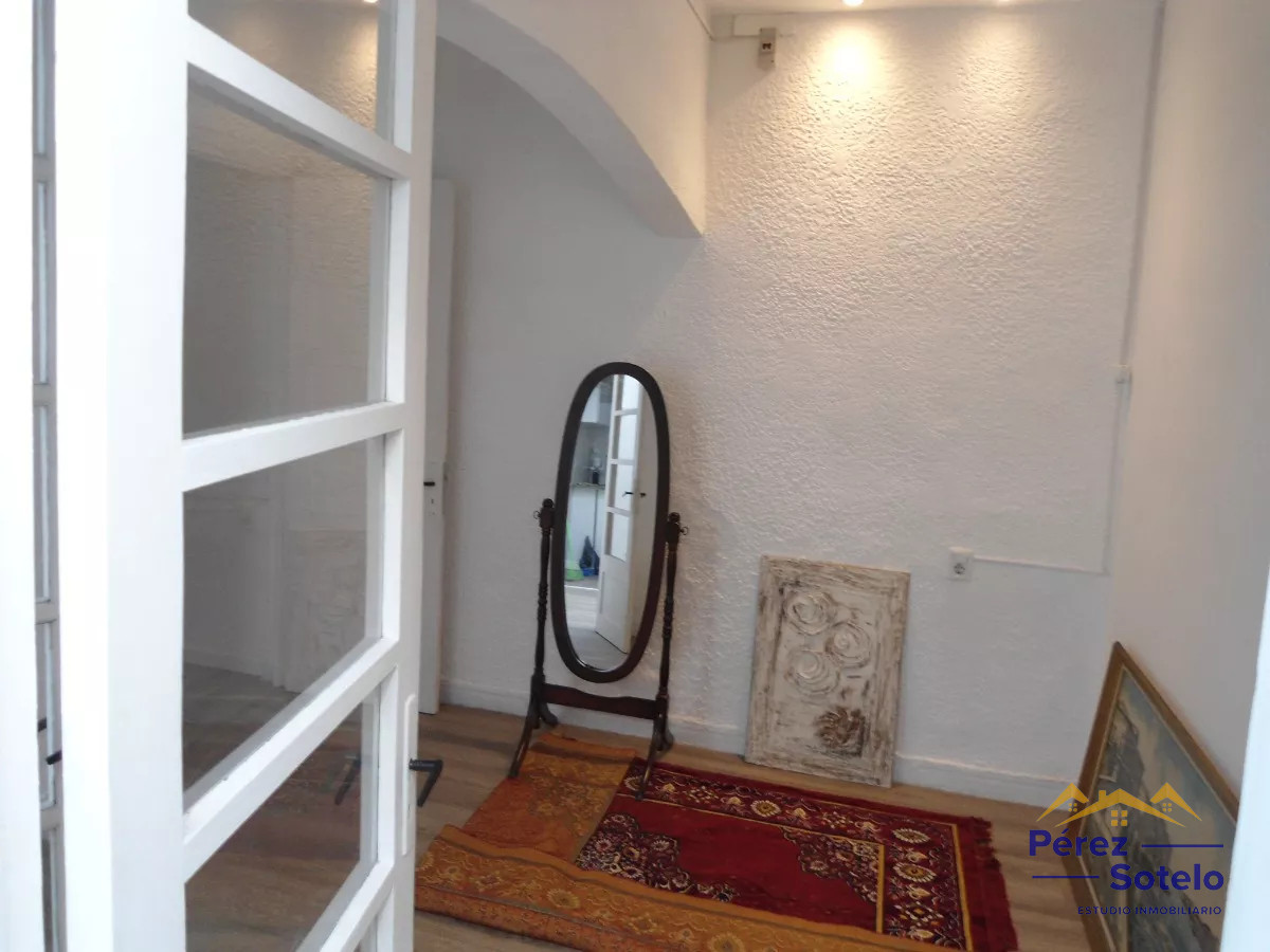 Casa ID.637 - Venta PH sobre calle Garibaldi. Goes