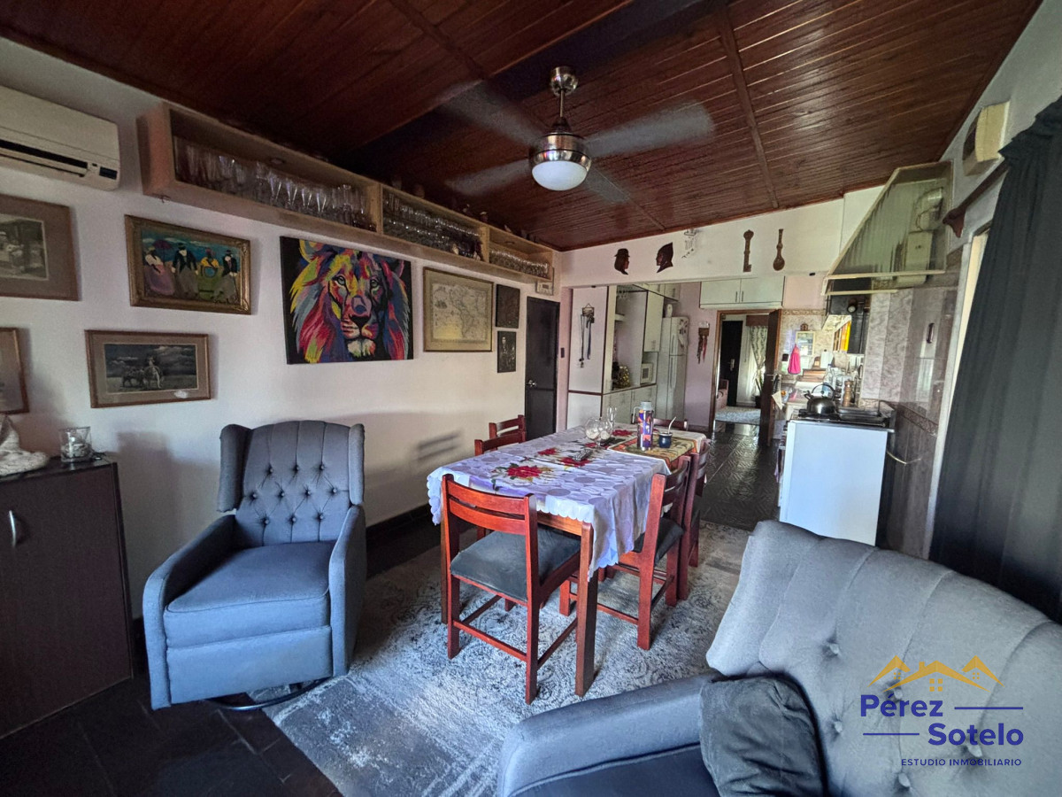 Casa ID.713 - Casa en VENTA, con piscina climatizada + apartamento al fondo 