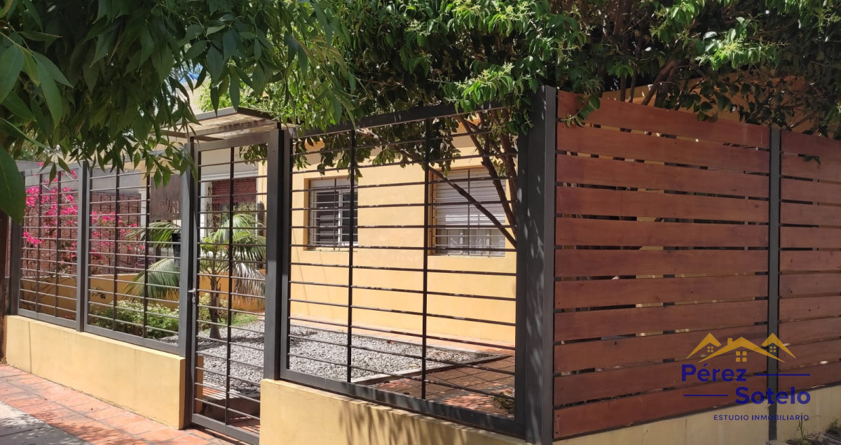 Casa ID.609 - Hermosa casa de 2 plantas en Brazo Oriental