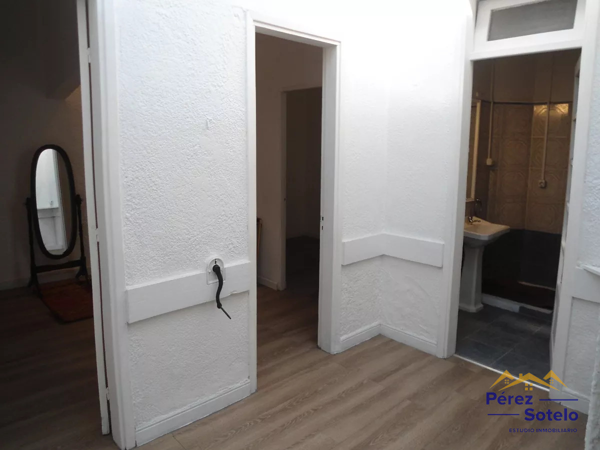 Casa ID.637 - Venta PH sobre calle Garibaldi. Goes