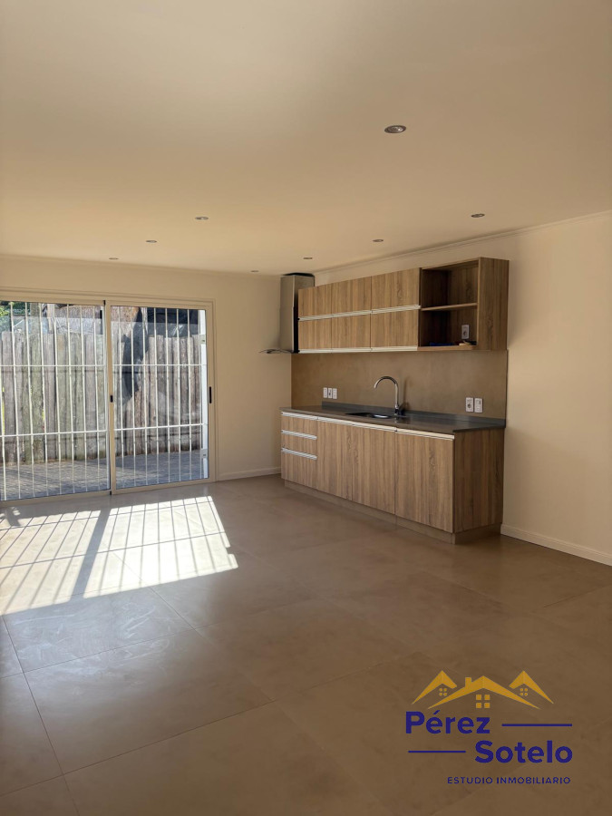 Casa ID.791 - Casa en venta a estrenar, Solymar. Gran terreno