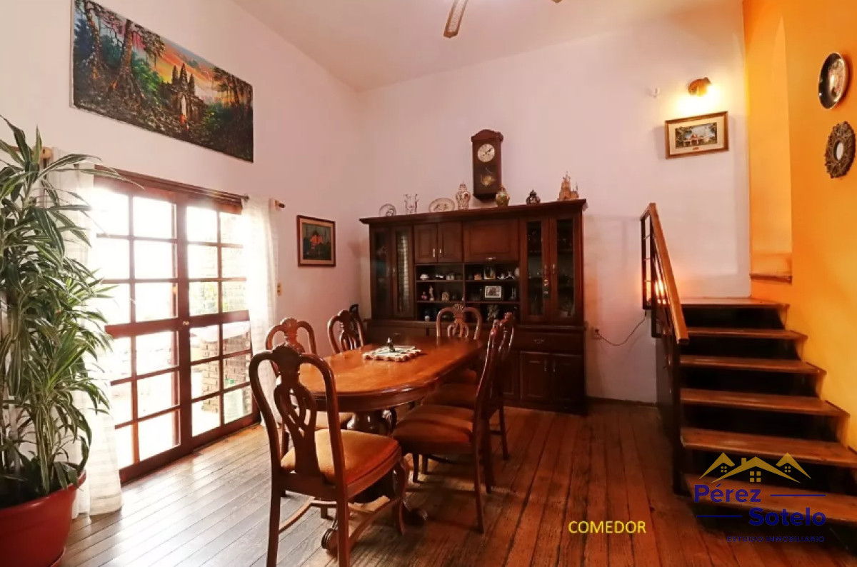 Casa ID.748 - Espectacular casa a la Venta. Brazo Oriental