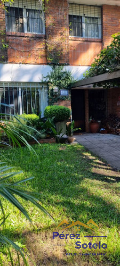 Casa ID.793 - Casa En Venta De 3 Dormitorios C/ Cochera En Carrasco Norte
