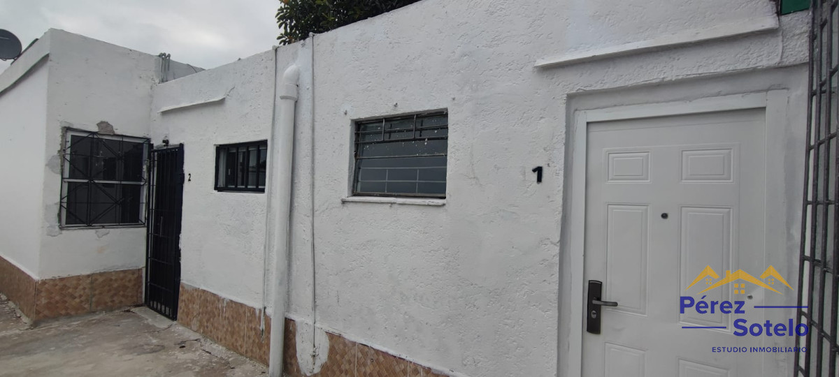 Casa ID.701 - Se vende 6 Apartamentos + Local