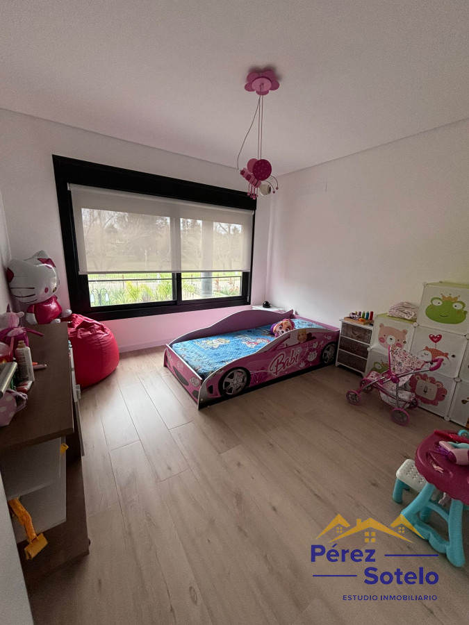 Casa ID.716 - Hermosa casa a la venta en Barrio Privado