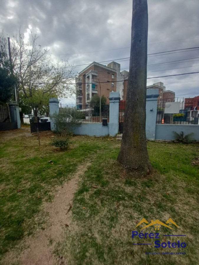Casa ID.776 - Casa En Venta, Sayago. Sobre Avenida. Padrón Común 