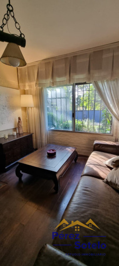 Casa ID.793 - Casa En Venta De 3 Dormitorios C/ Cochera En Carrasco Norte