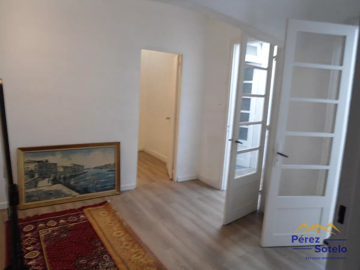 Casa ID.637 - Venta PH sobre calle Garibaldi. Goes
