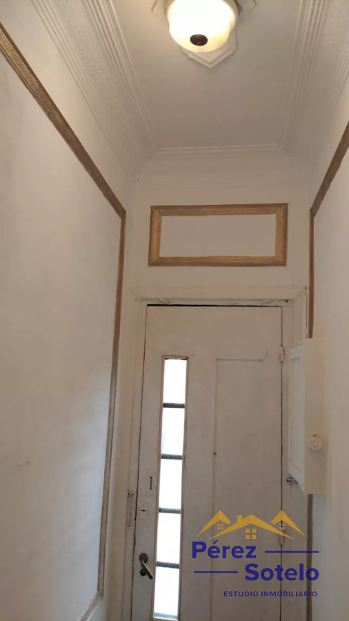 Casa ID.637 - Venta PH sobre calle Garibaldi. Goes