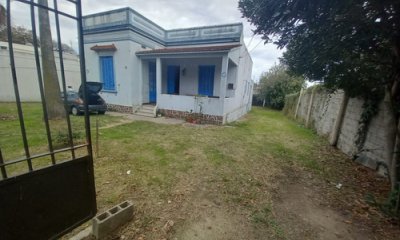 Casa En Venta, Sayago. Sobre Avenida. Padrón Común