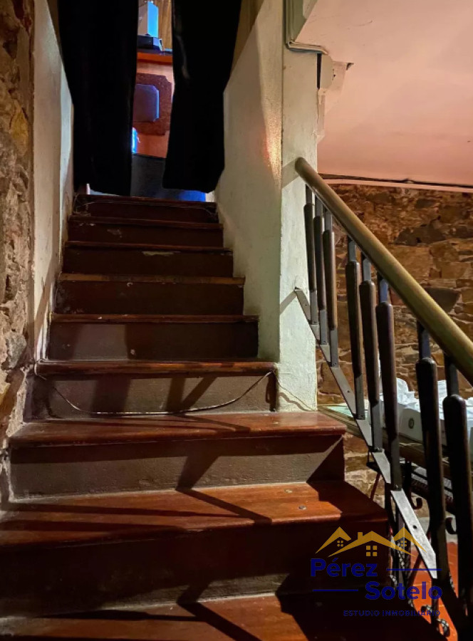 Local Comercial ID.732 - LOCAL A LA VENTA. EXCELENTE RENTA. PALERMO, MONTEVIDEO